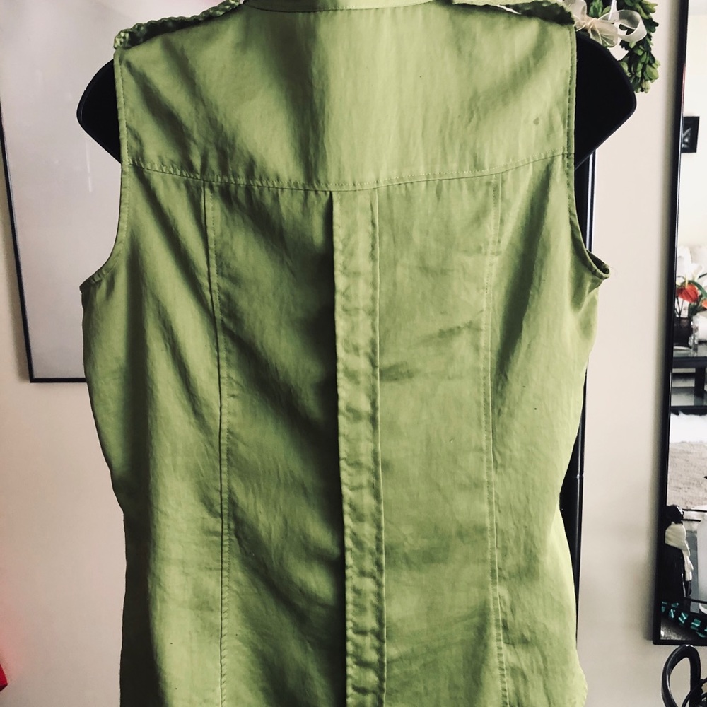 Shirt - Picture 3 of 3